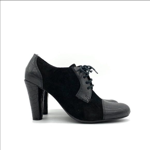 Franco Sarto Black Leather Oxford Lace up Heels - Picture 1 of 8